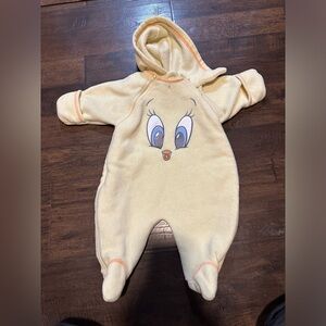 Gender Neutral Baby Winter Onesie- Size 0/6 Months- Looney Tunes Vintage